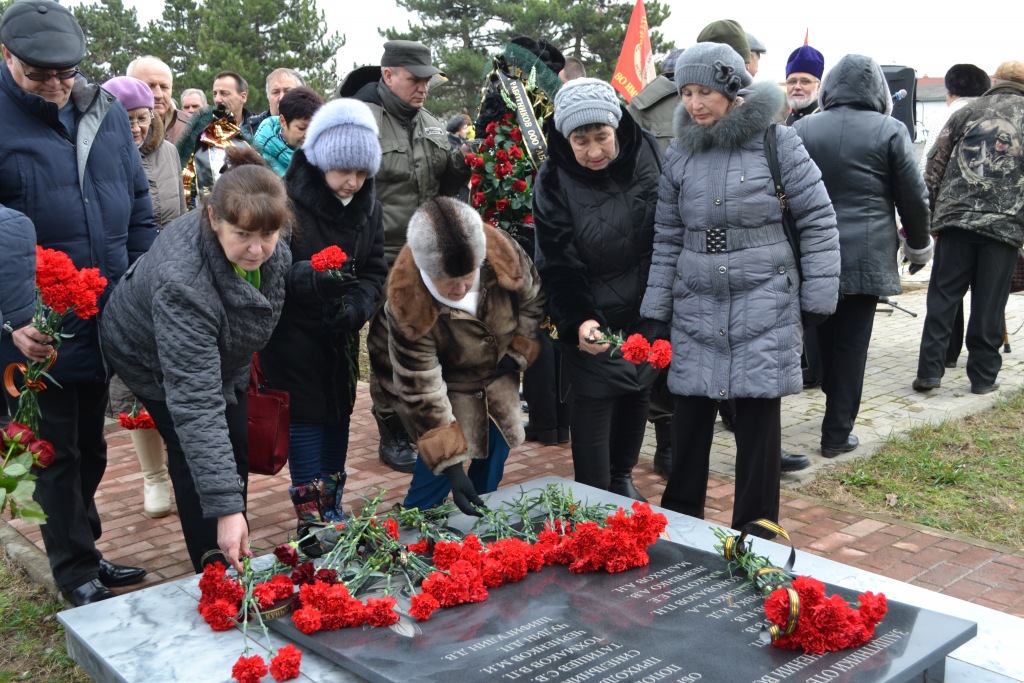 В Абинске почтили память россиян, исполнявших служебный долг за пределами Отечества