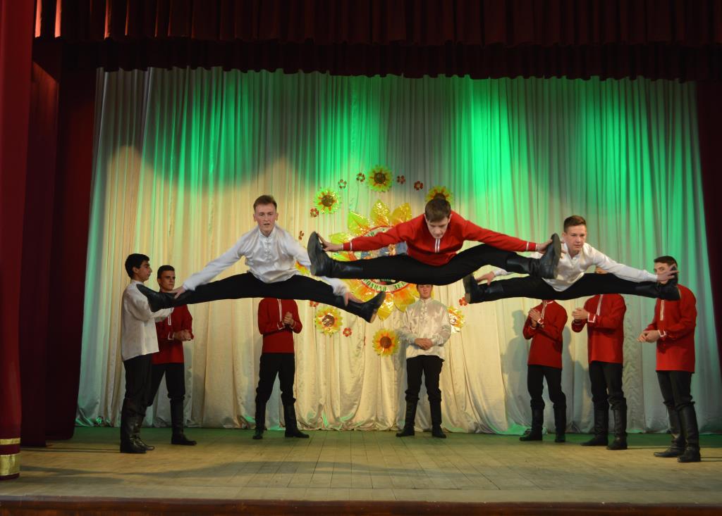 В Абинском районе стартовал фестиваль «Край казачий – родная земля»