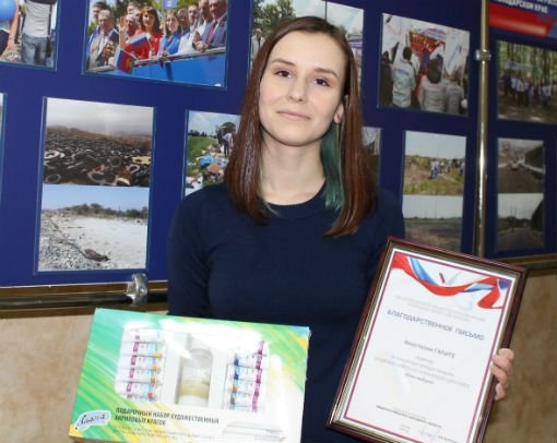 Жительница г. Тимашевска стала лауреатом Всероссийского конкурса плакатов «День выборов»
