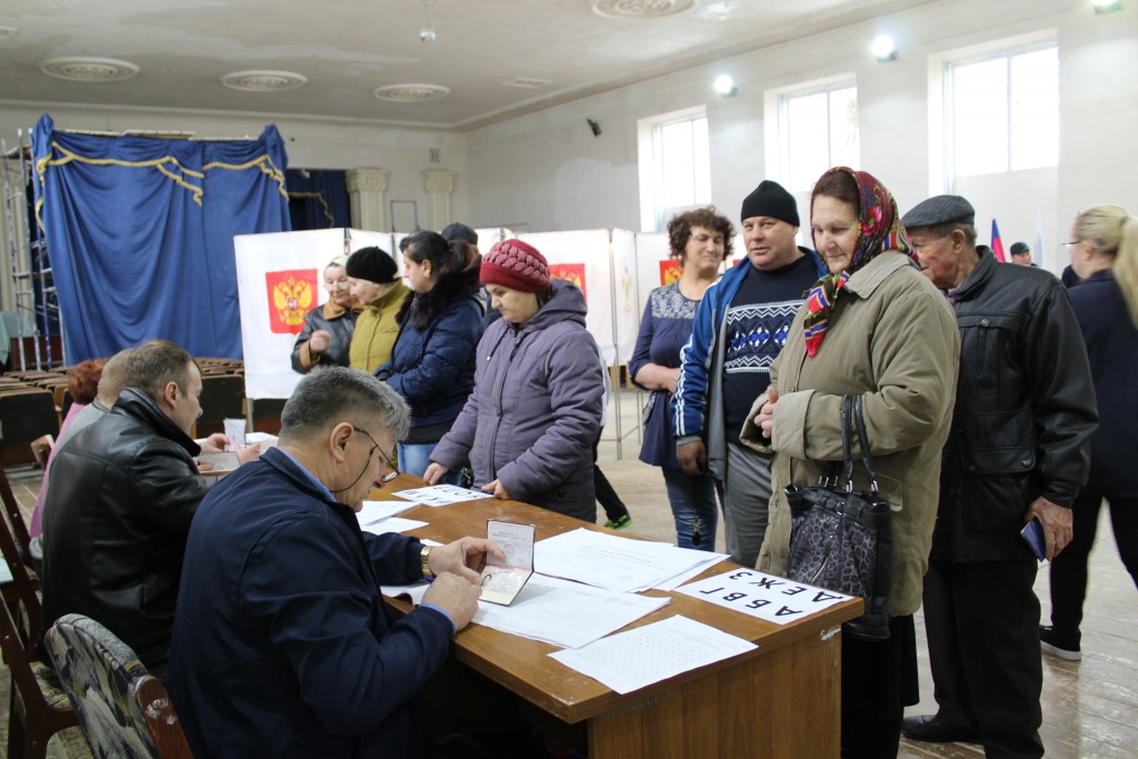 Активно идет голосование в Варнавинском сельском поселении Абинского района