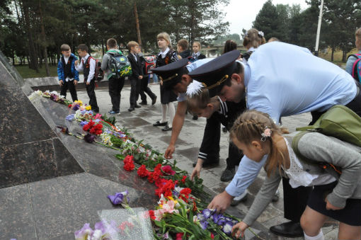 В Абинске полицейские и общественники приняли участие во Всероссийской патриотической акции «Завтра была война»