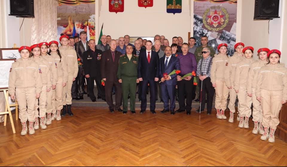 В Абинском районе воинам-интернационалистам вручили памятные медали