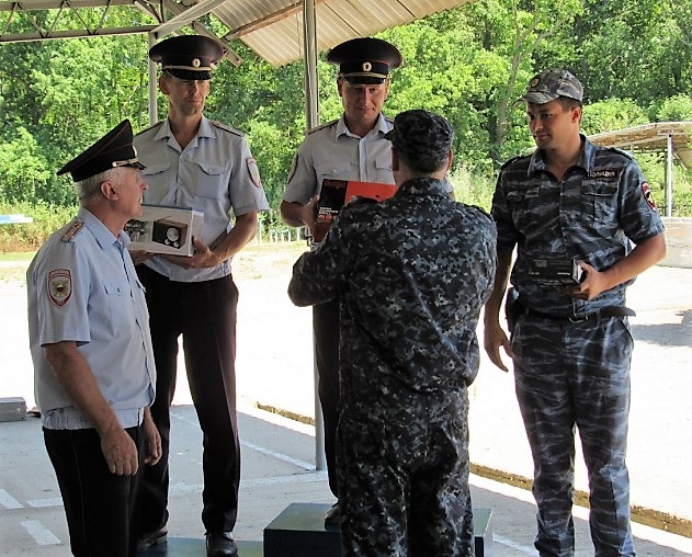 Абинские полицейские стали победителями финальных краевых соревнований
