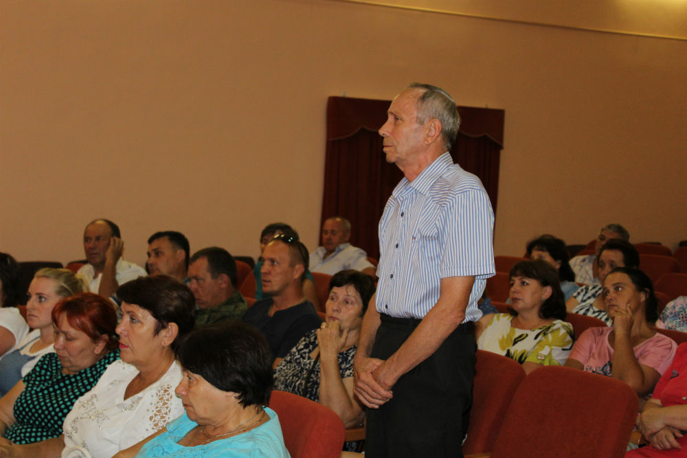 Глава Абинского района провел встречи с жителями Федоровского, Ольгинского и Варнавинского поселений