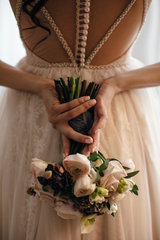 Из рук в рук свадебные платья