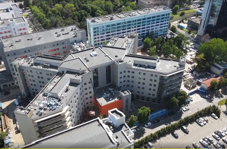 Кубань получит федеральное финансирование на продолжение строительства корпусов первой краевой больницы и детской клинической больницы