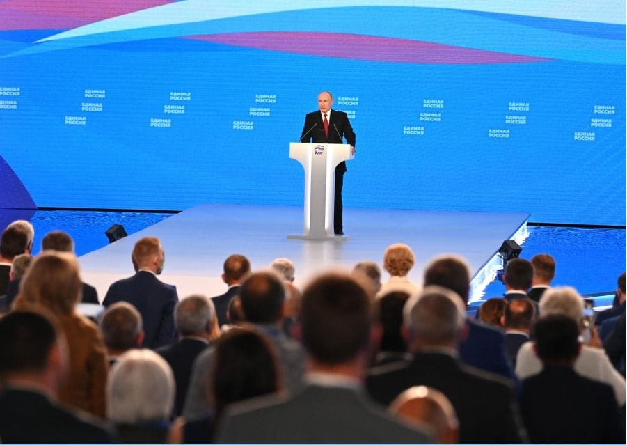 Кандидаты от партии «Единая Россия» обновятся практически наполовину