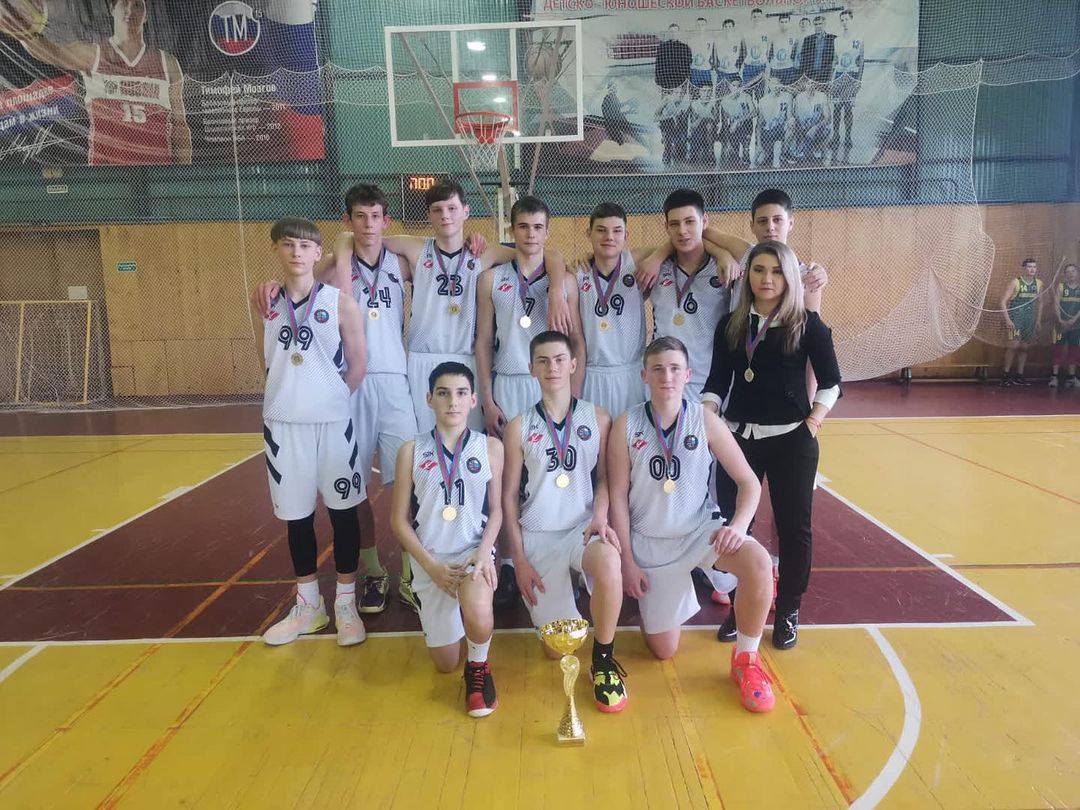 Какие достижения имеются у учащихся спортивных школ Абинского района