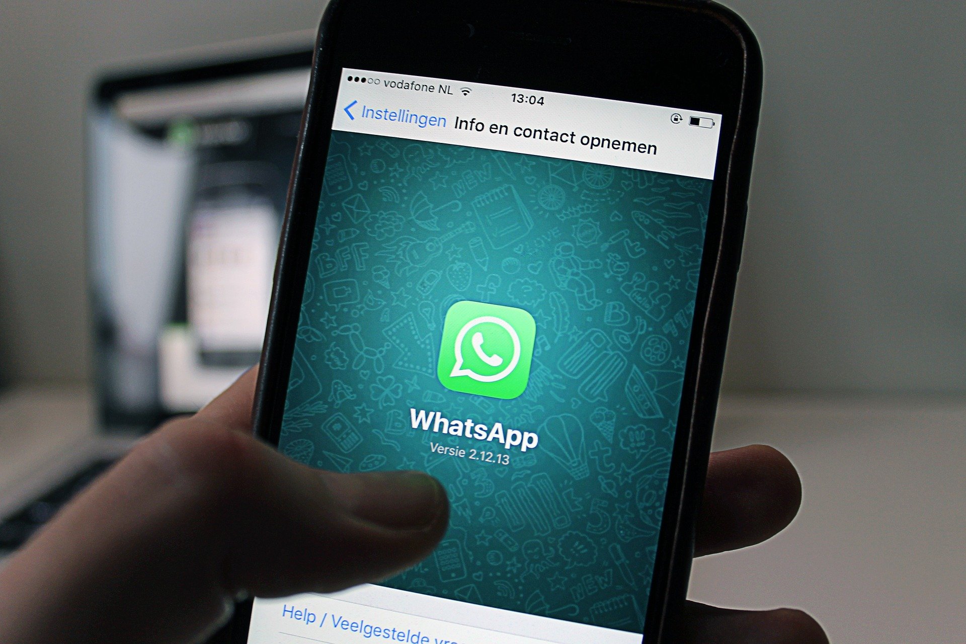 Владельцы некоторых iPhone не смогут пользоваться WhatsApp