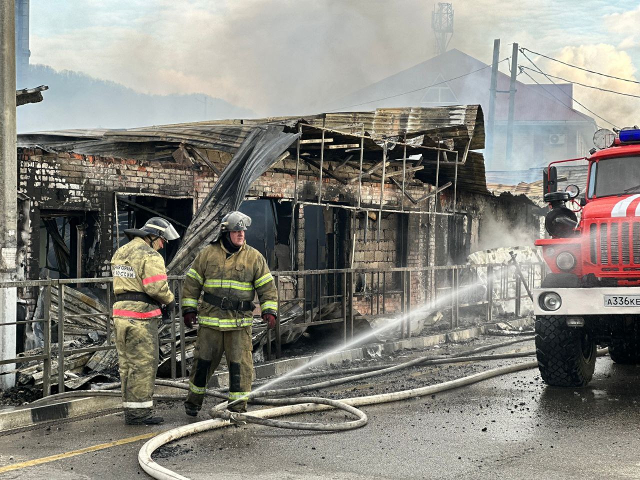 В торговых павильонах Крымского района произошло возгорание  