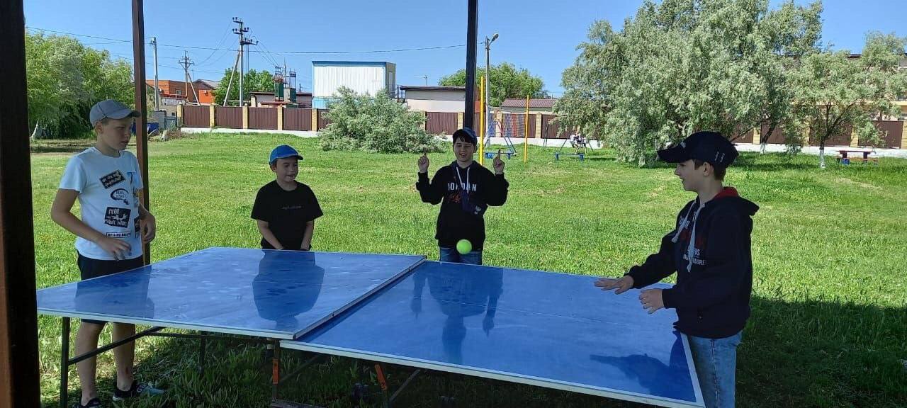Депутат Иван Демченко обратил внимание руководителей на организацию детского отдыха в летний период