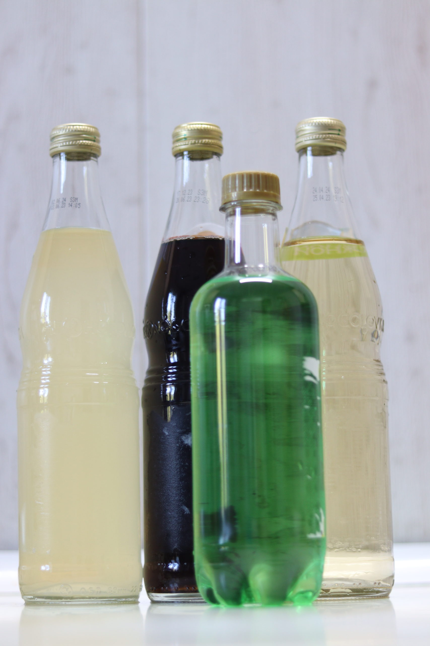 В России с 1 августа повысится цена на сок и газированную воду