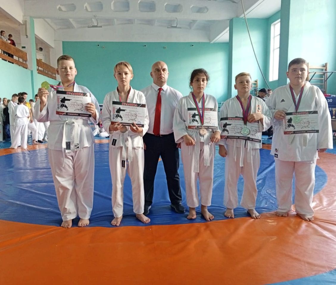 14 призовых мест заняли воспитанники казачьего военно-патриотического клуба «Кремень»