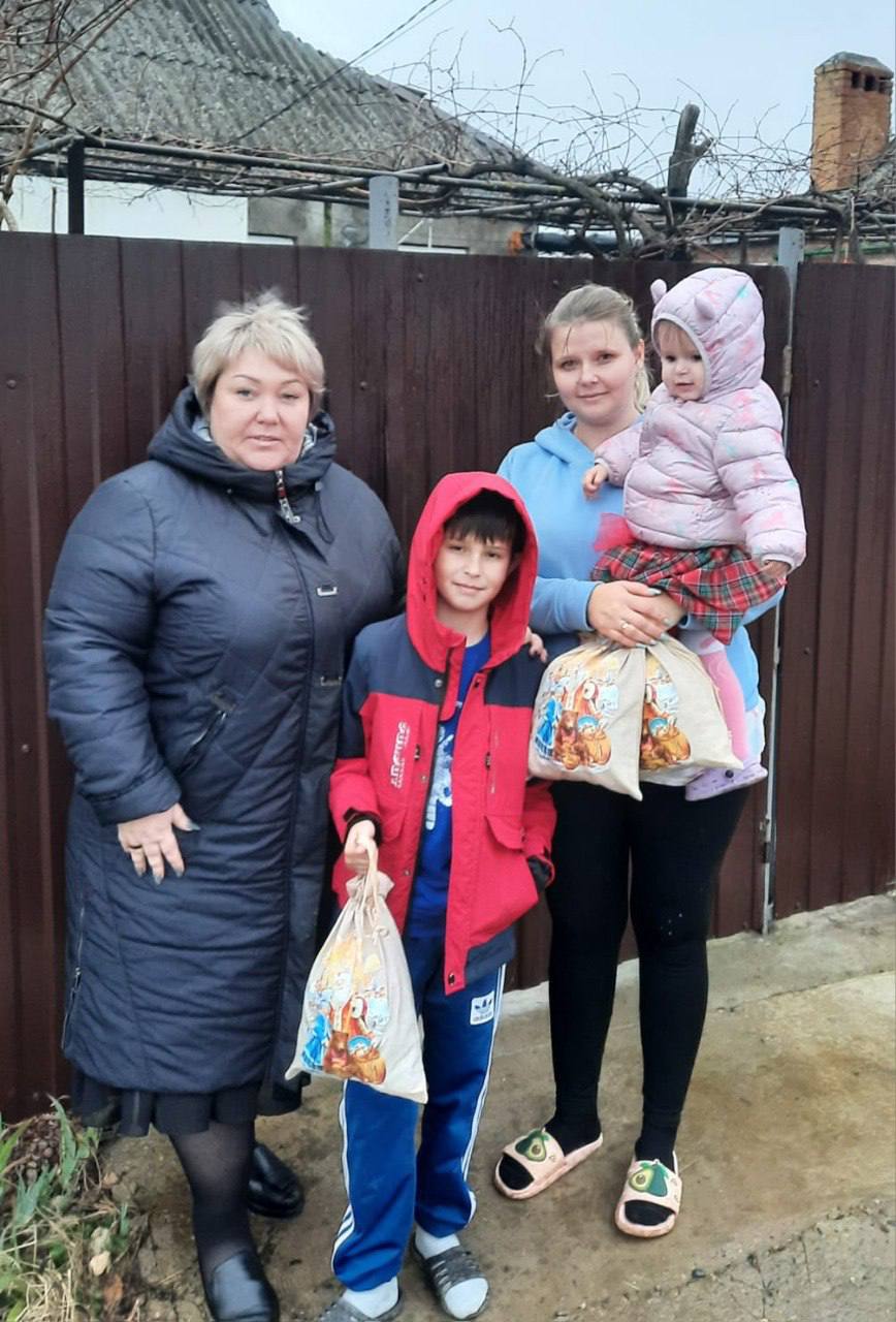 Депутат Госдумы Иван Демченко: наша общая задача оказывать помощь семьям, которые оказались в трудной жизненной ситуаци