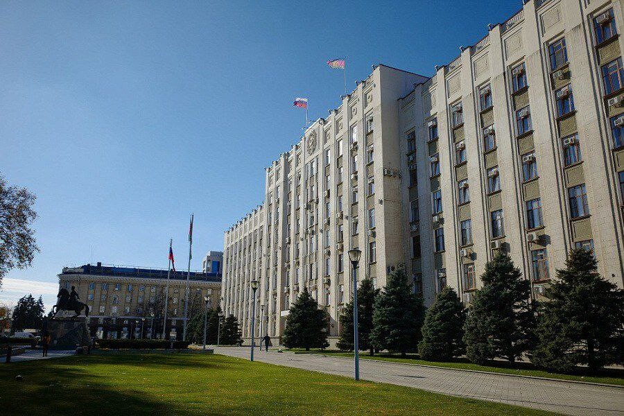Более 4,2 тысячи сообщений на «Прямую линию» Вениамина Кондратьева поступило через чат-бот в Телеграм