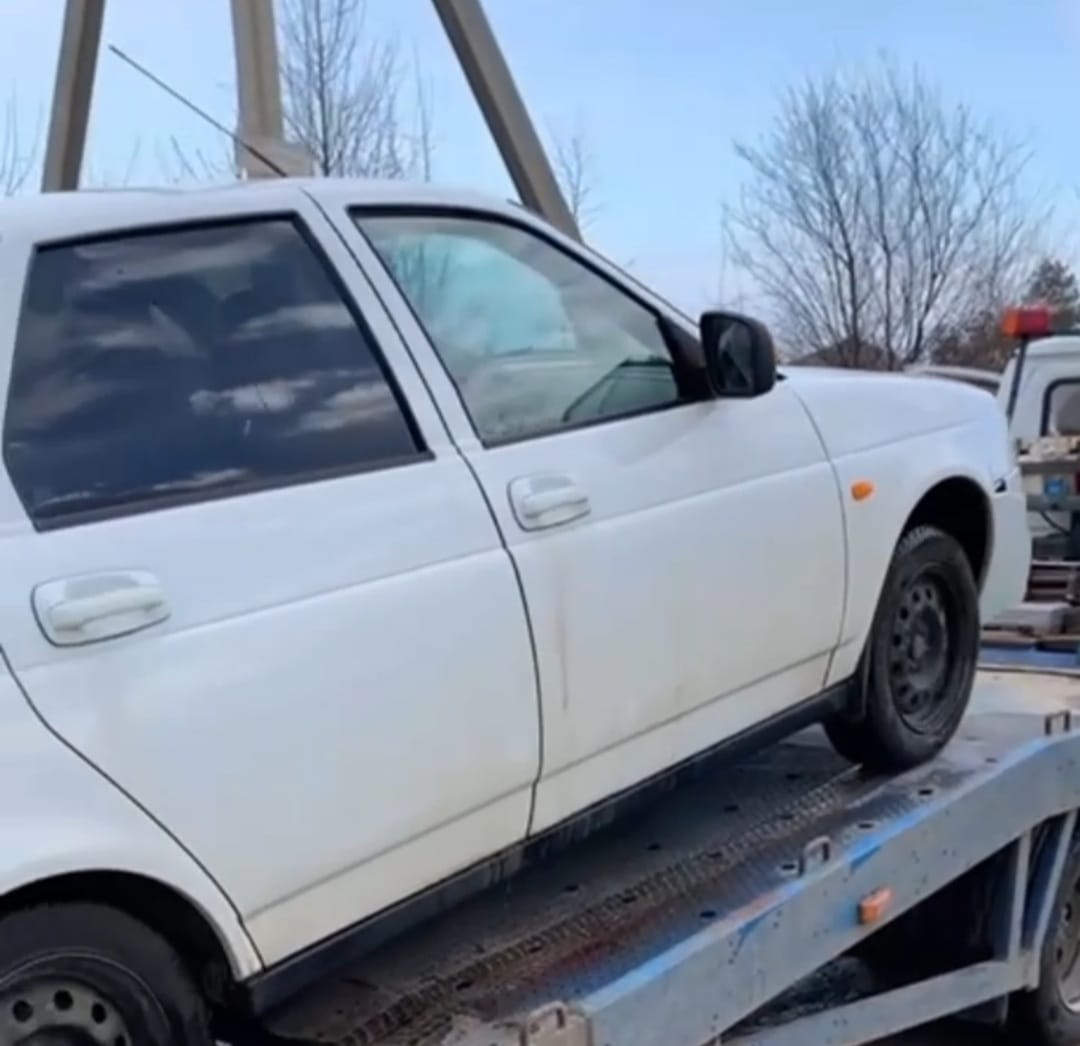 Подростка за рулем автомобиля поймали госавтоинспекторы  в Абинском районе