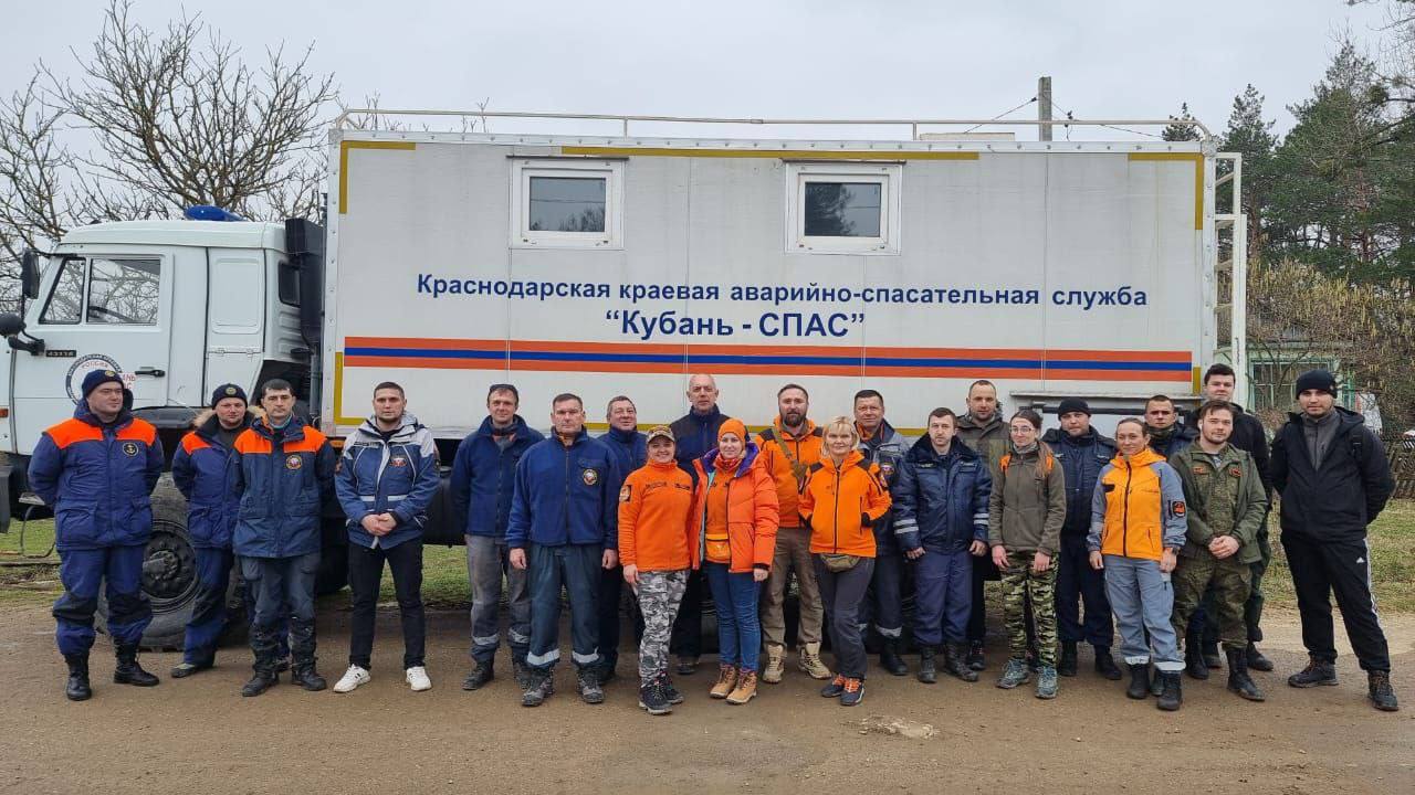 Почти сутки пожилая женщина блуждала по лесу