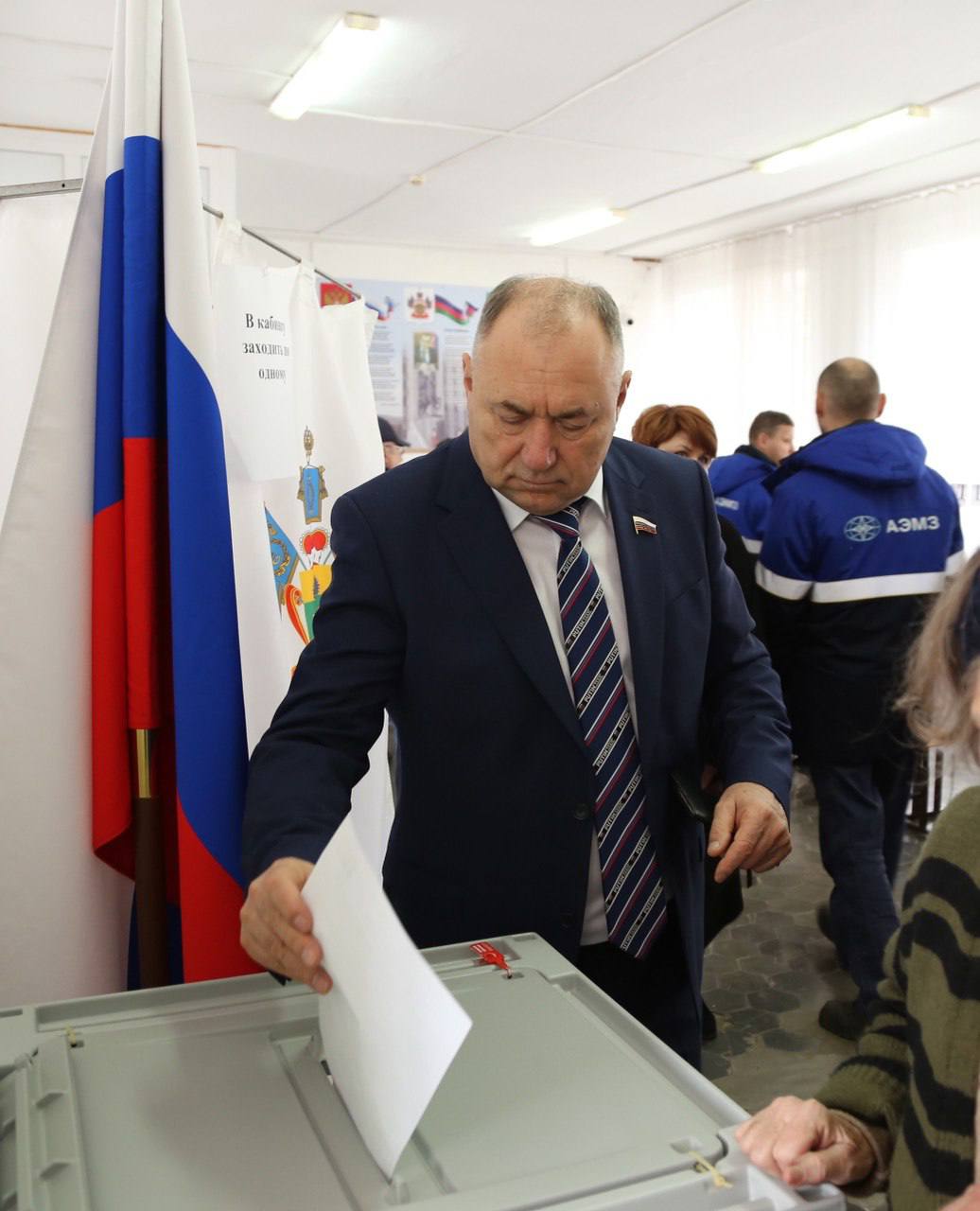 Депутат Госдумы Иван Демченко проголосовал на выборах Президента России