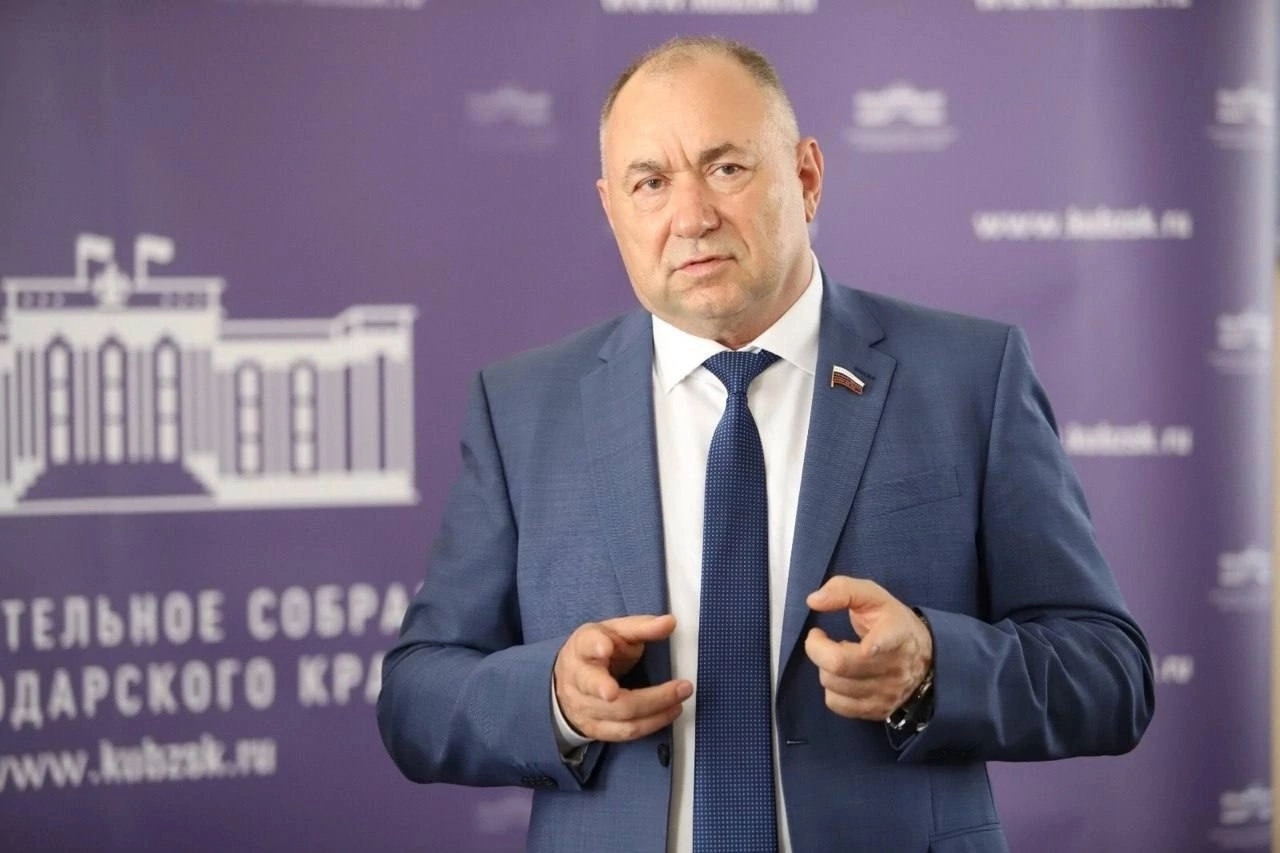 Депутат Госдумы Иван Демченко: работникам за отгулы теперь будут платить