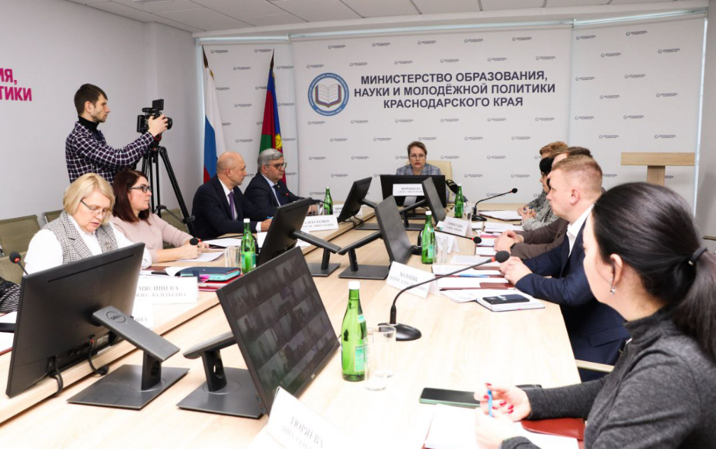 В Краснодарском крае в 2025 капитально отремонтируют 11 школ