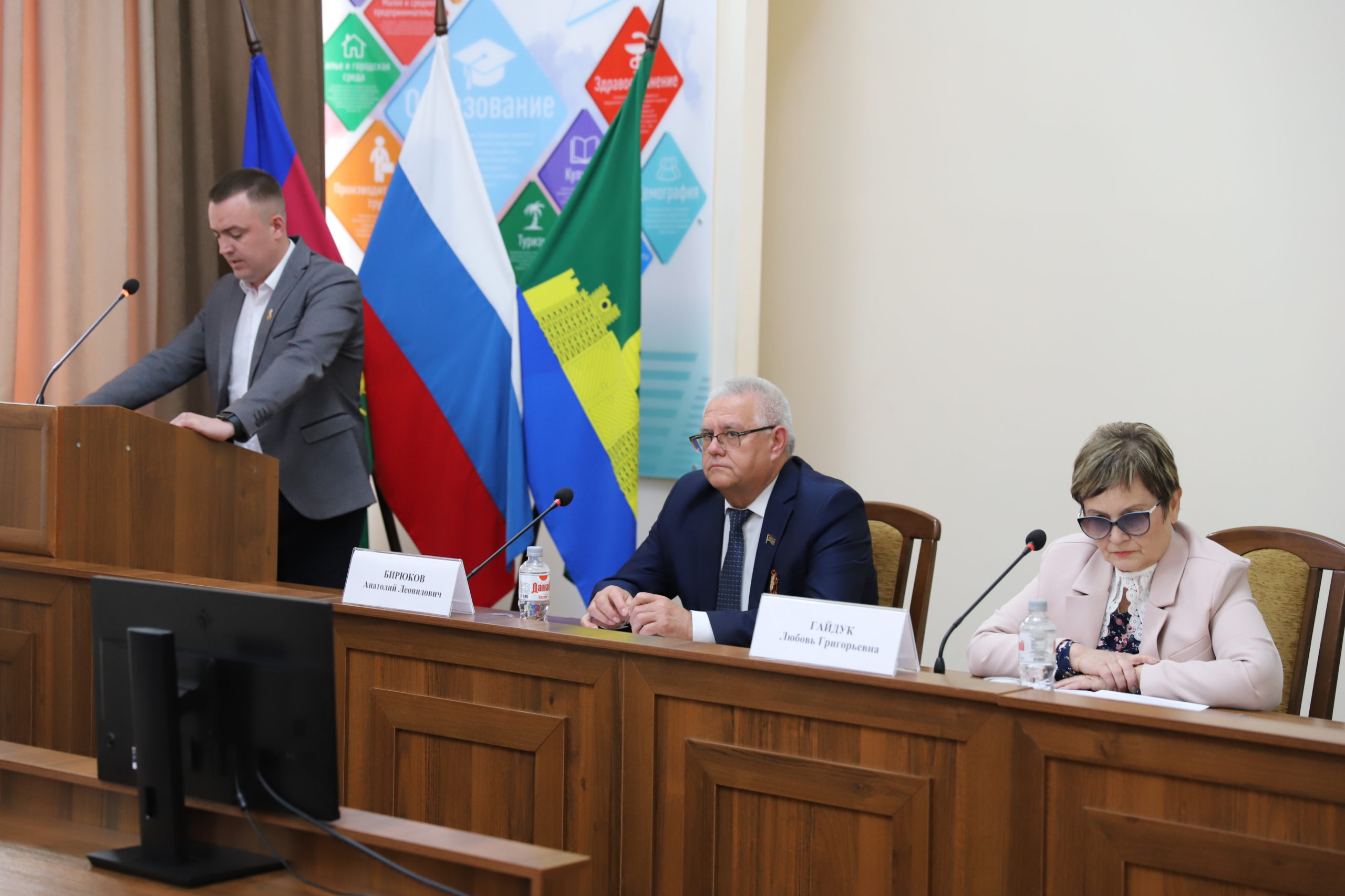 На общественном контроле