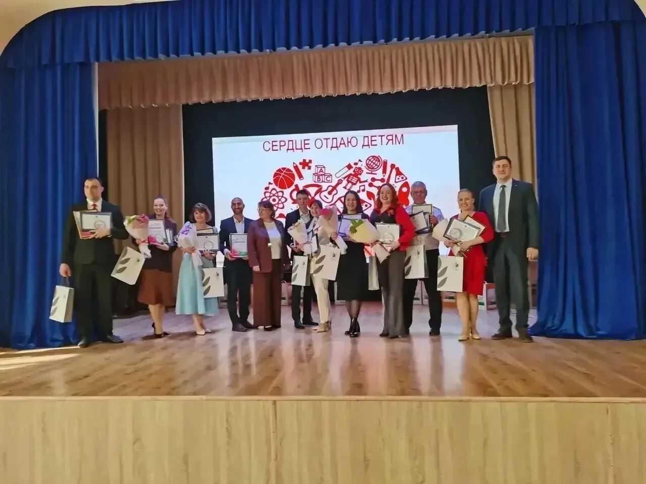 «Сердце отдаю детям»