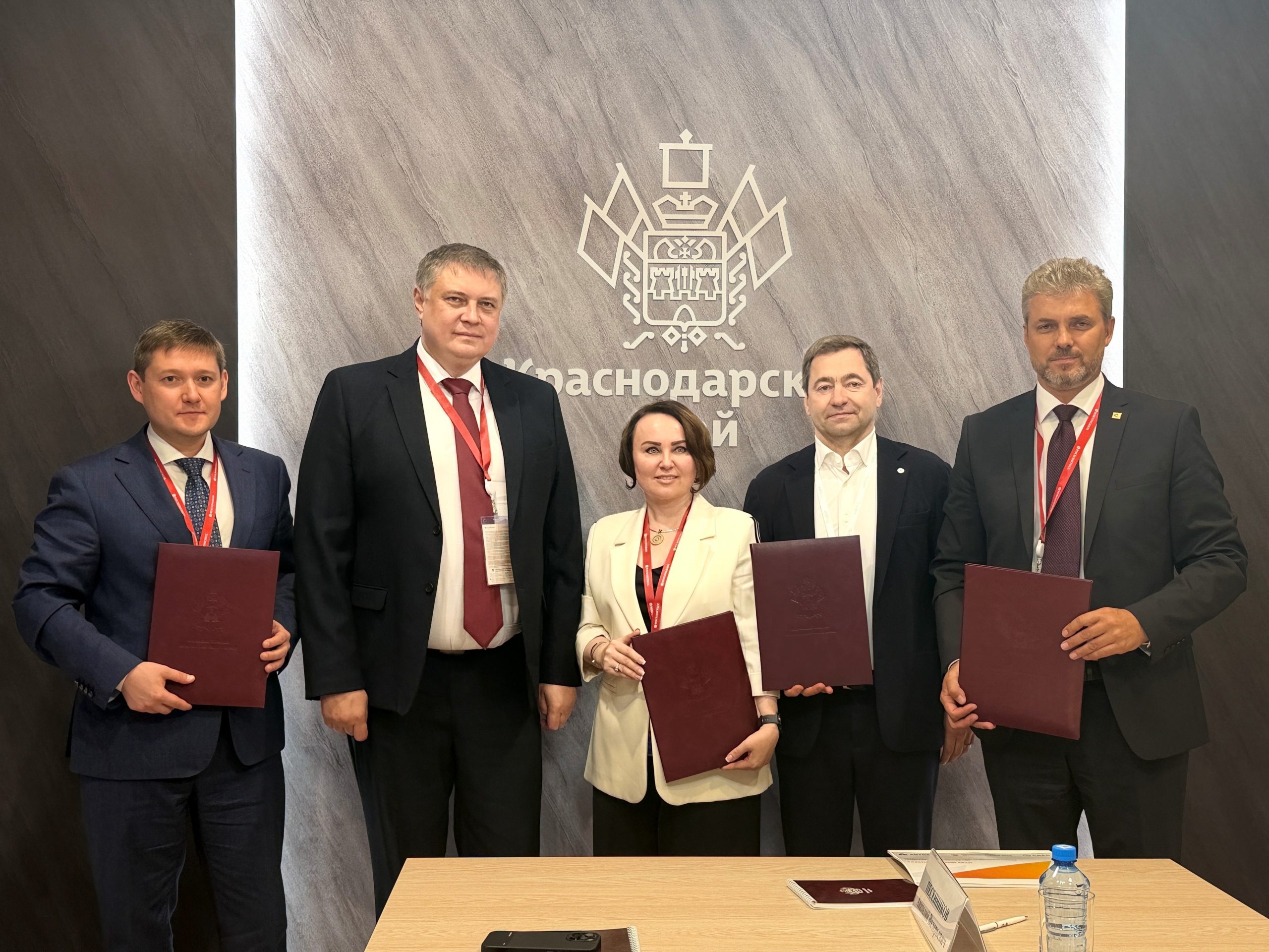 На ПМЭФ-2026 Краснодарский край и компания «Автобан» договорились о сотрудничестве в развитии дорожной сети региона