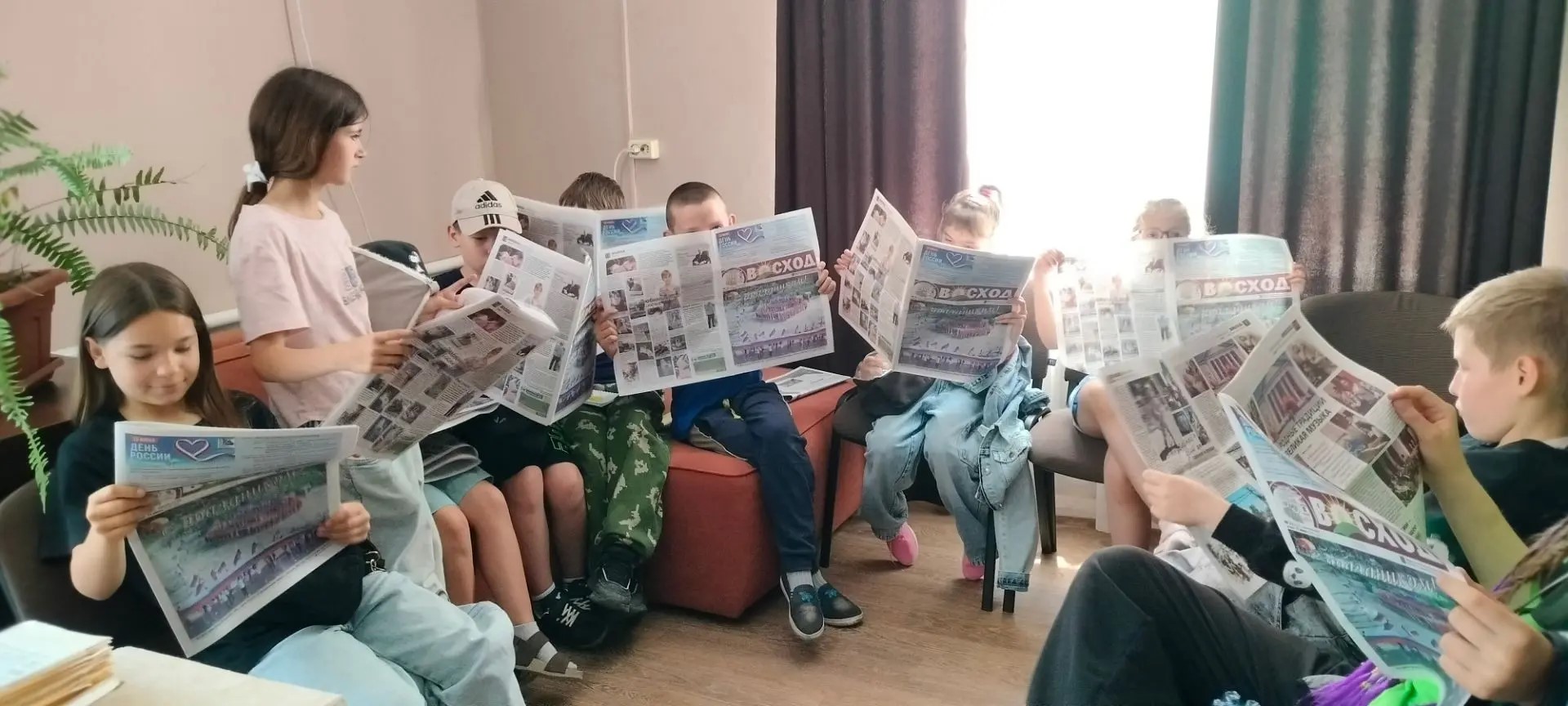 Космонавты, полицейские, журналисты…